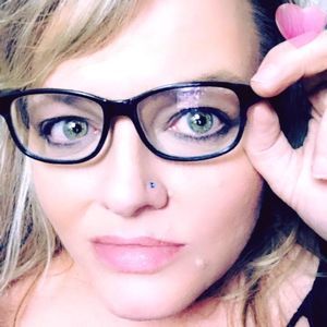 Meet your Posher, Teresa b.